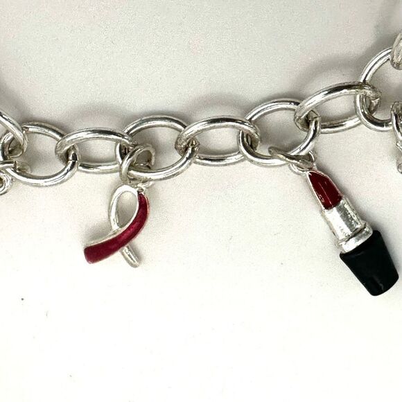 Avon vintage silver tone  charm bracelet - Picture 11 of 12